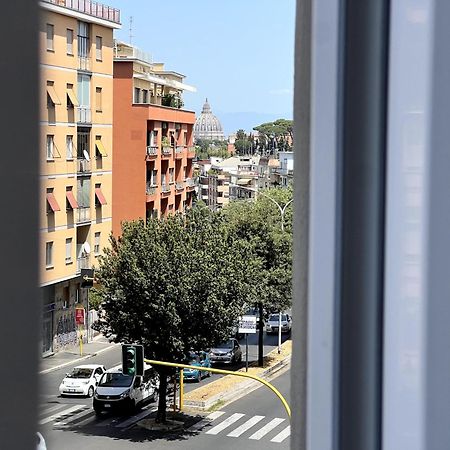 Near Vatican, Irnerio 47 Guest House 로마 외부 사진